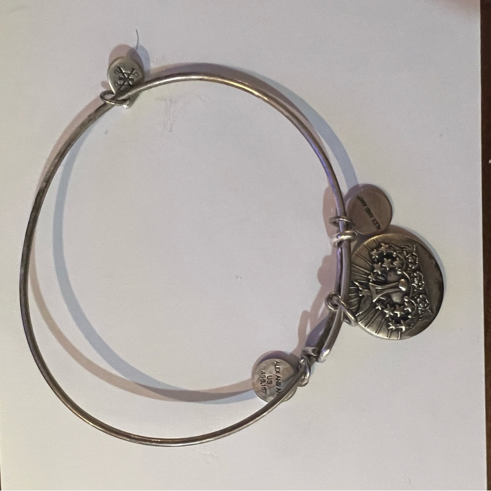Alex & Ani Queen and crown